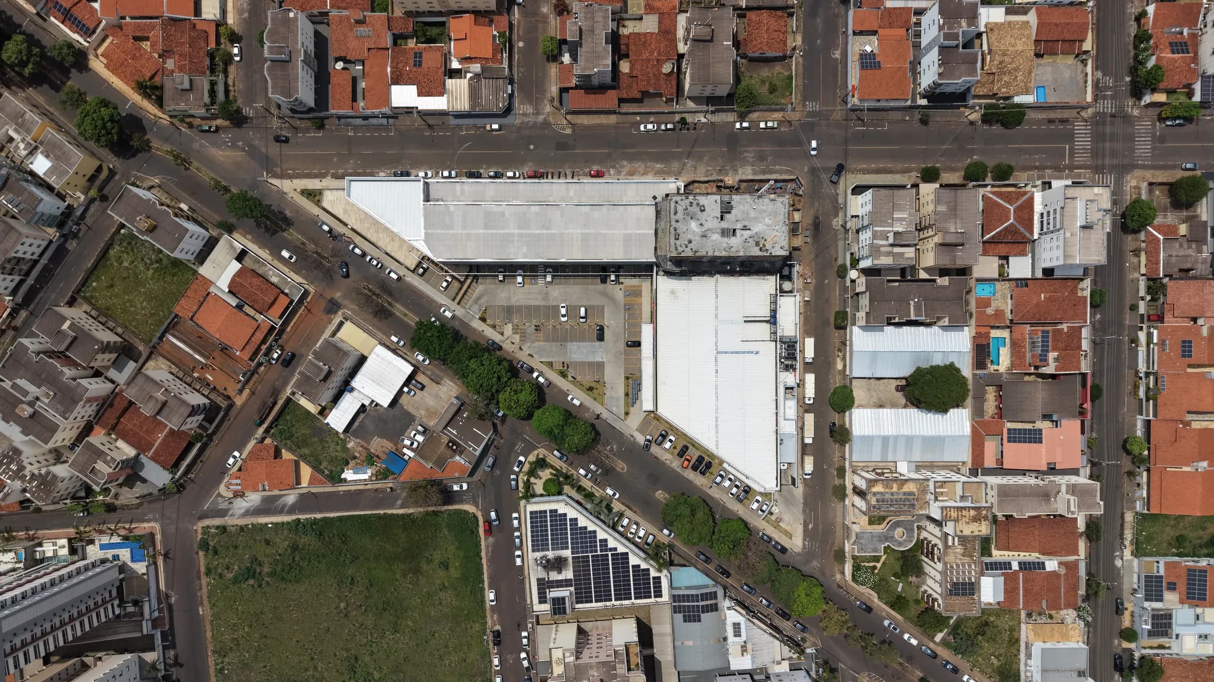 O complexo na quadra